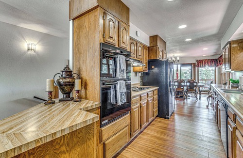 Ruidoso House | 6BR, Multi-Level Deck: Group Getaway in Ruidoso!