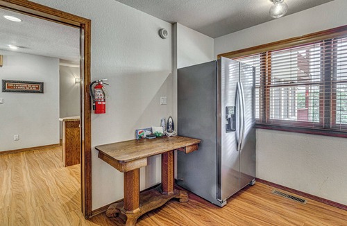 Ruidoso House | 6BR, Multi-Level Deck: Group Getaway in Ruidoso!