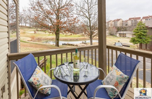 Table Rock Condo | 70 m² Condo ∙ 1 bedroom ∙ 2 guests