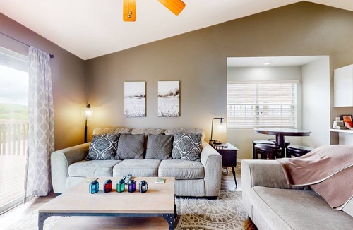 Indian Point Condo | 74 m² Condo ∙ 2 bedrooms ∙ 6 guests