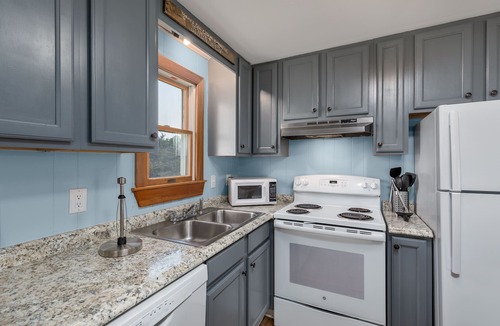Hatteras House | 7940- Yano's Sea Escape, | Oceanside | Hatteras | Sleeps 8