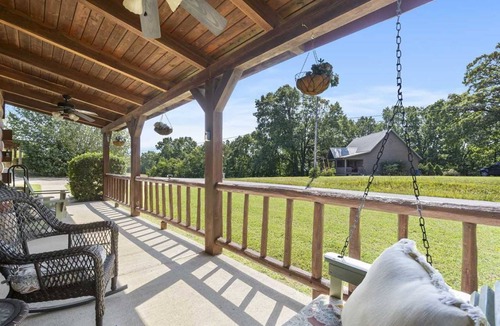 Big Cedars Cabin | 98 m² Cabin ∙ 2 bedrooms ∙ 6 guests