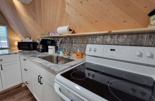 Jeffersonville Cabin | A Frame of Mind- Firepit, WiFi, Arcade, Pet Friendly