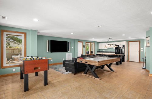 Corolla House | A Shore Thing: Private Pool, Hot Tub, Elevator, Currituck Club Amenities