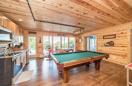 Chalet Village Cabin | A Skyline‑Level Gatlinburg Retreat
