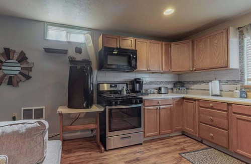 Northeast Heights Apartment | Adorable 1-bedroom studio with AC in pleasant Albuquerque