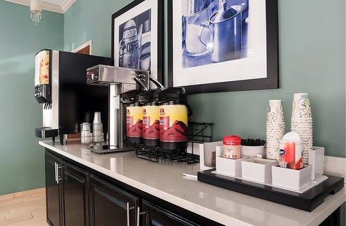Tupelo Hotel | Affordable Comfort | Close to Tupelo Regional Airport | Free Parking & Breakfast