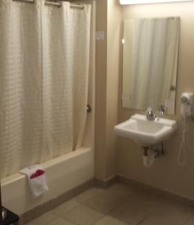 Branson Hotel | All American Inn & Suites Branson