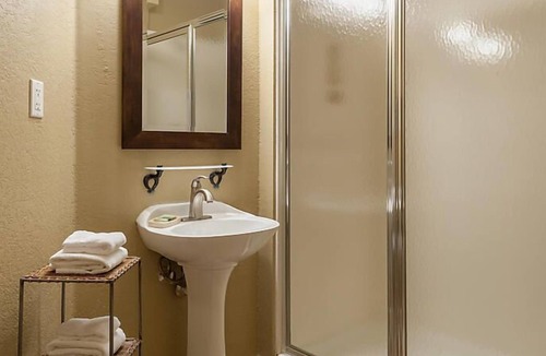 Big Cedars Resort | Amazing Paradise Point Resort in Hollister!