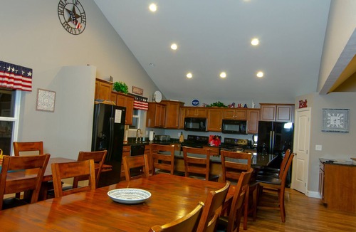 La Follette House | American Spirit: Best location! Double Deck Dock w/slide; Hot Tub; Quiet Cove