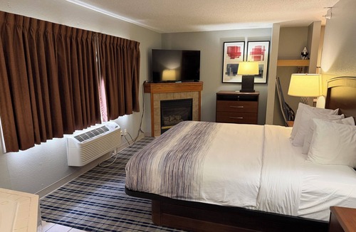 Kearney Hotel | AmericInn by Wyndham Kearney