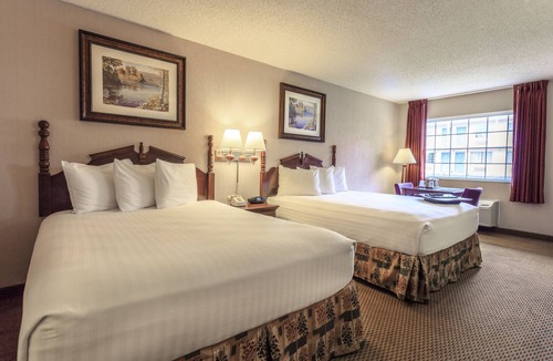 Branson Hotel | Angel Inn Central
