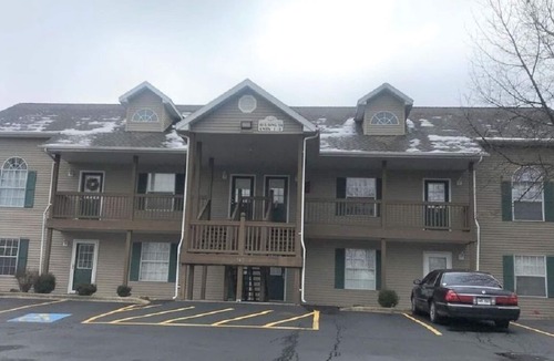 Table Rock Condo | At home feeling with amenities.