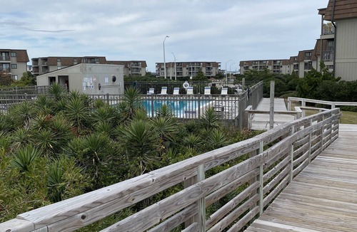 Morehead City Condo | Atlantic Beach Condo within walking distance to the beach