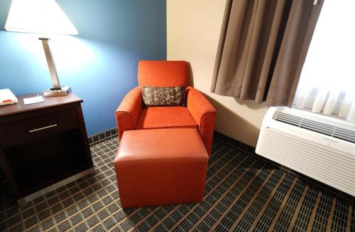 Marshalltown Hotel | Atlantic Inn Marshalltown, Iowa