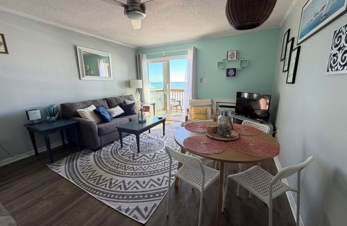 Sneads Ferry Condo | August Available Directly On The Ocean or Stay Longer. Nightly,Weekly & Monthly.