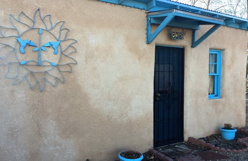 Bernalillo Apartment | Authentic New Mexico Adobe Casita in wine country/hot air balloon mecca