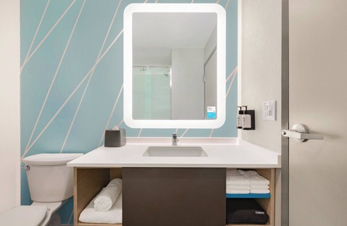 Biggs Field Hotel | avid hotel El Paso East by IHG