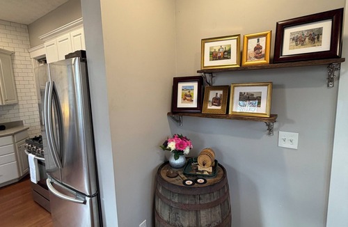 Germantown House | Barrel House on Derby Row 1890s Home Near Distilleries & Derby + Pvt Parking