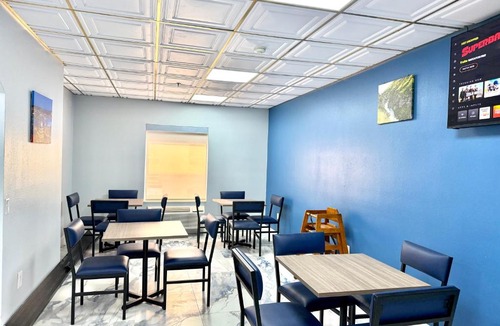 Bridgeport Hotel | Baymont by Wyndham Louisville Southwest