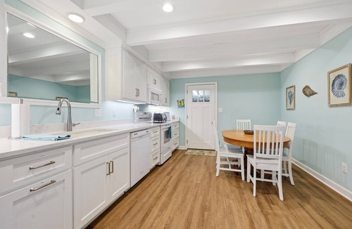Morehead City House | Beaufort's Pink Paradise, Spacious home, steps away from Front Street