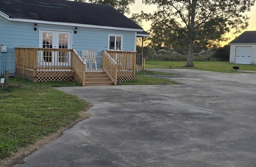 Engelhard House | Beautiful 3-bedroom 3 bath home in the quaint fishing village of Engelhard.