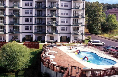 Branson Apartment | Beautiful 3 bedroom unit at resort, sleeps 10