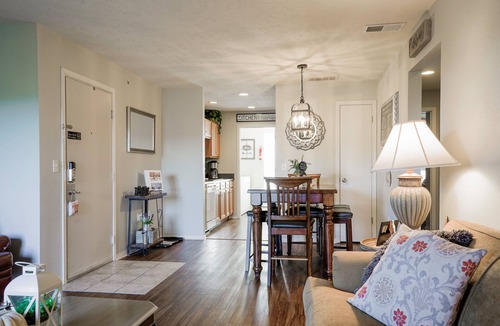 Branson Condo | 🌺Beautiful 3 BR with View🎡 Near the Strip, Pool🏊 (VIN2954-5)