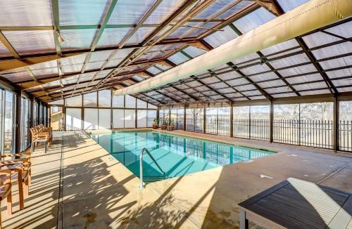 Table Rock Apartment | Beautiful Branson Condo with Golf and Pool Access!
