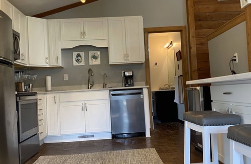 Emerald Isle House | Beautiful private beach house with access to sound