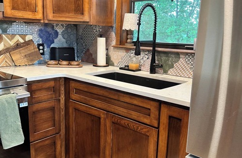 Paradise Hill House | Beautiful remodeled home with stunning lake views