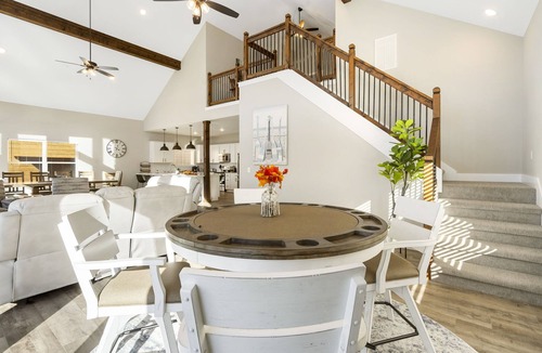 Kimberling City House | Best Lake & Sunset Views-Arcade-Shuffleboard-Community Amenities! Free Daily Tickets