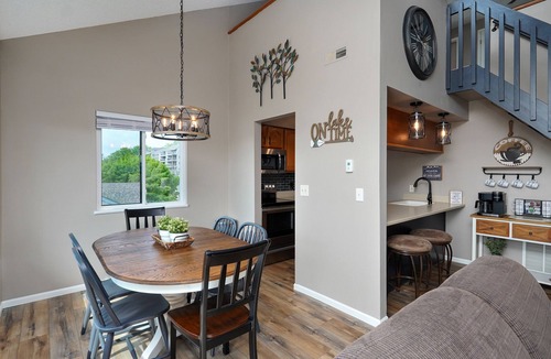 Indian Point Condo | Best Lake Views, Arcade Games, Near Silver Dollar City with Free Daily Tickets!