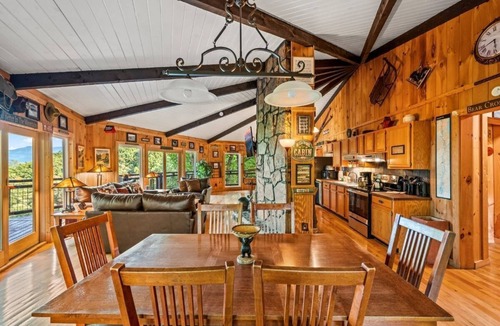Chalet Village Cabin | BEST view hot tub pool table 2 king, 2 queen