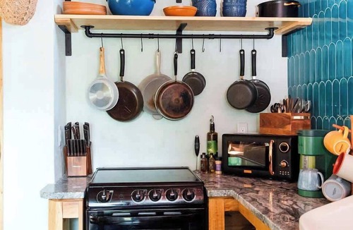 Lupton City Cabin | Blackbird: Artsy Chattanooga Tiny Cabin @ Talking Water