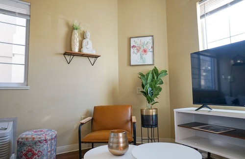 Wichita Apartment | ★Blissful 1BD/1BA + Gym - Downtown Wichita★