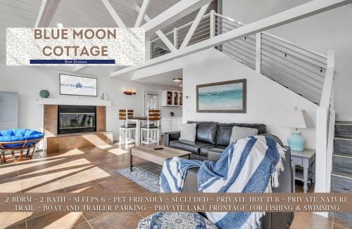 Blue Eye House | Blue Moon Cottage