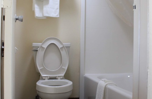 Frankfort Hotel | Bluegrass Inn