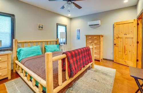 Grand Rivers House | Boater’s Base! 11 Mi to Kentucky & Barkley Lakes