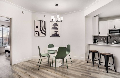 Glendale Sports and Entertainment District Apartment | Boulevard Stays - Glendale Stadium