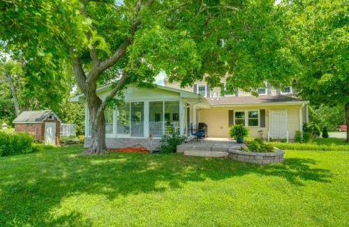 Taylorsville House | Bourbon Country Escape! Spacious Home w/Fire Pit