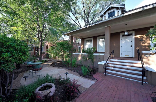 South Capitol Hotel | BOUTIQUE HOTEL - King deluxe Room with Terrace 1/2 mi. from Santa Fe Plaza