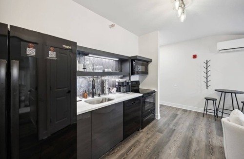 Jackson Hotel | Boutique Hotel | The Thomas Edison Suite