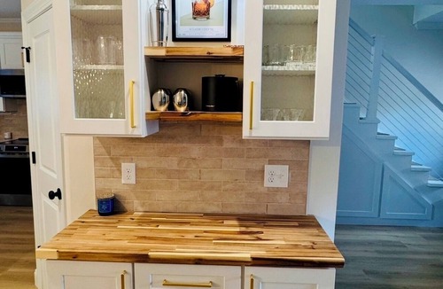 Oxford House | Boutique Oxford Townhouse 1 Mile to Ole Miss & The Square Sleeps 8