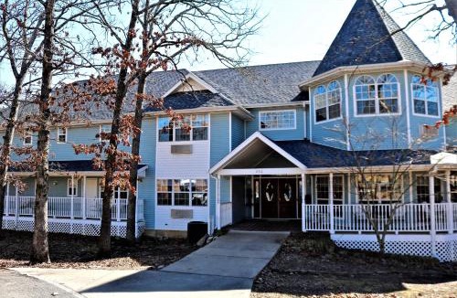 Branson House | Bradford House Bed and Breakfast