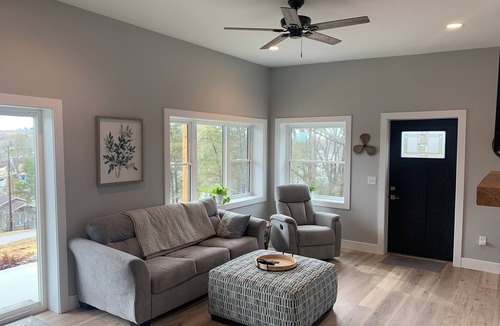 Williamstown House | BRAND NEW 4 bedroom 3.5 bath retreat in Williamstown, KY with large rooftop deck