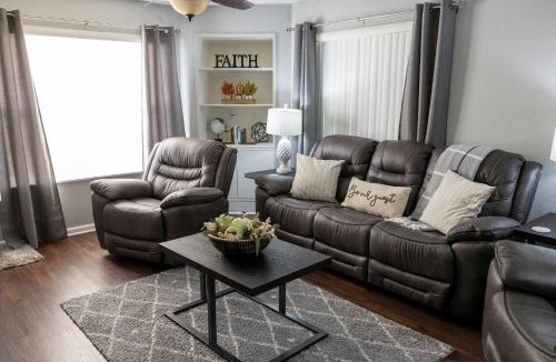 Table Rock Apartment | Branson Resort Condo - 3 Miles to the Strip!