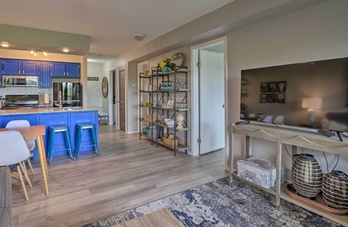 Notch Estates Condo | Branson West Condo w/ Seasonal Pool Access!