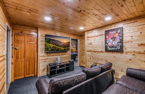 Smoky Mountains House | Breathtaking Hideaway cabin