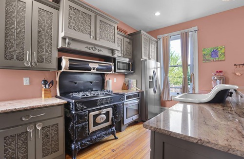 Washington House | Brick House of Washington